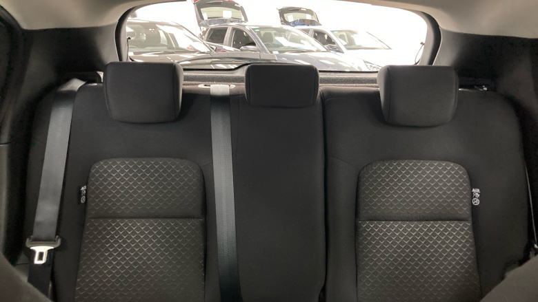 Nissan Juke 1.0 DiG-T 114 Acenta 5dr DCT Petrol Hatchback